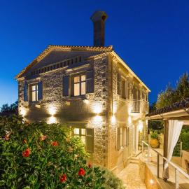 La Maison, hotel in Velianitátika