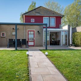 Maxime 296 - Kustpark Village Scaldia: Hoofdplaat şehrinde bir otel