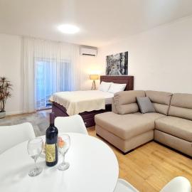Becici Studio Apartment