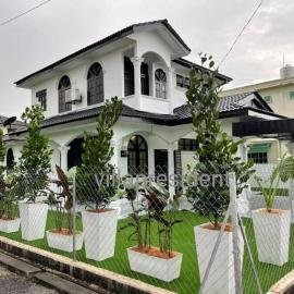 Villa President Homestay -4 bedroom Aircond WIFI Vacations Home, hotel in Kampung Kerangi