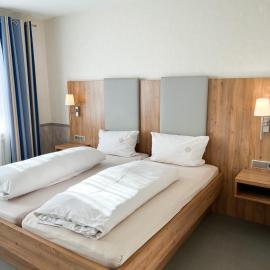 Viesnīca Hotel Garni Illertal pilsētā Altenštate