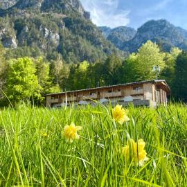 Rifugio Pian dei Ciclamini, hotel em Lusevera