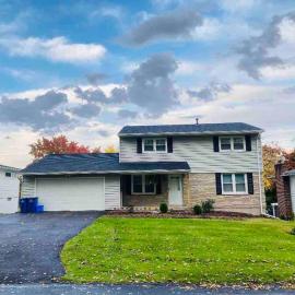 Family-Friendly Home CLOSE to SYR Univ DWNTWN & THE DOME! Location Location Location, Hotel in Syracuse