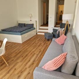 Beethoven29 / Studio mit Garten direkt in Krems
