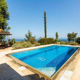 Villa Med. Coast, hotel a Argaka