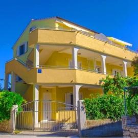 Apartments Petrovic, Hotel in Rogoznica