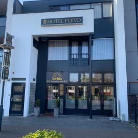 Hotel Flevo, отель в городе Зеволде