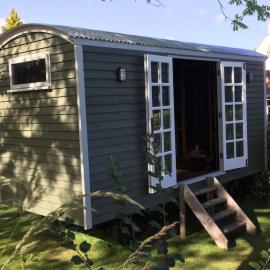 The Nutbourne Hut - shepherd's hut - pint-sized luxury
