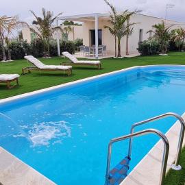 Villa Gisira - Luxury SPA, מלון בברוקולי