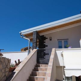 Apartments with parking space Veli Losinj, Losinj - 21260, hotel in Veli Lošinj