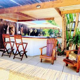 Regent Casa's - Cape Towns Blouberg Area - Where 16 people can stay
