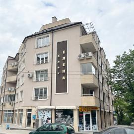 Budget Luxury Apartment - Absolutely New Building!, hotel i Ruse