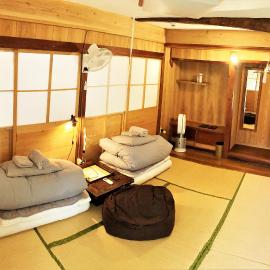 奄美ゲストハウス HUB a nice INN, ξενοδοχείο σε Setouchi
