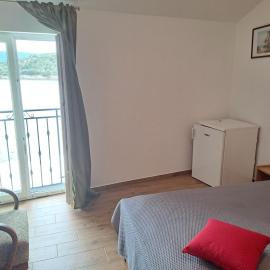 Sobe MaMaLu, Hotel in Valun