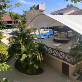 Aurora Luxury Suite con acceso a la playa, viešbutis mieste Čamė