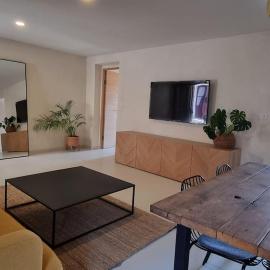 Appartement avec terrasse au centre du village