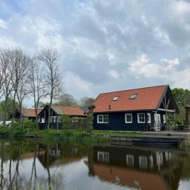Vakantiehuisjes Marsherne, khách sạn ở Poppingawier