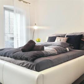 UNLIMITED - schön & zentral wohnen perfekt für kurze Aufenthalte im EG