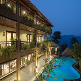 EBINO PULUONG RESORT and SPA, hotel din Pu Luong