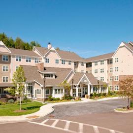 Residence Inn Burlington Colchester, hotel i Burlington