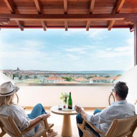 EVERGREEN apartment, hotel in Nea Moudania