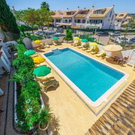 Apartamentos Solar do Sol, hotel v destinaci Albufeira