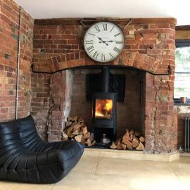 Lavish Apartment at Montpellier Gardens, Free Parking