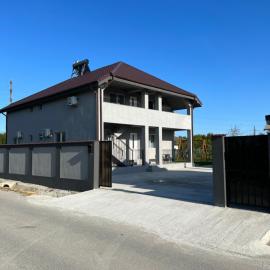 Vila Palade, hotel a Corbu
