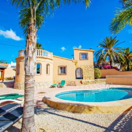 Cometa-86 - villa with private pool close to the beach in Calpe, hotel u gradu Empedrola