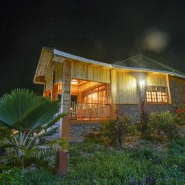 Parkview Safari Lodge-Kyambura, hotel i Busonga