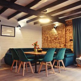 Ale Jazz w cenie jacuzzi i basen, хотел в Nowe Miasto