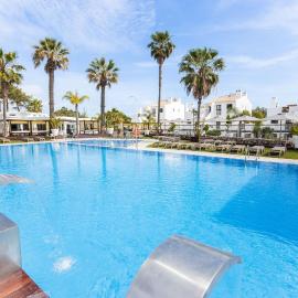 Apartamentos Honório - Vilamoura, hotel u gradu Vilamoura