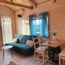 Domek Polna Cisza Bieszczady, hotel v mestu Lesko