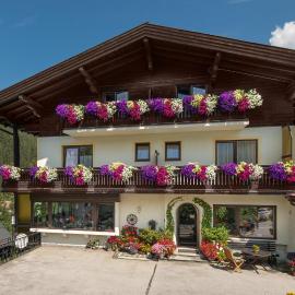 Pension St.Leonhard, hotel in Bad Gastein