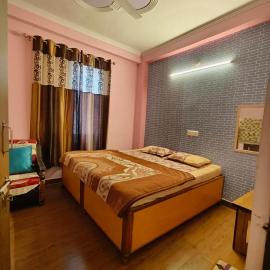 JANKIHOMESTAY IN LAXMAN JHULA, Hotel in Rishikesh