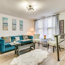 Walk to Downtown Albany: Ten Broeck Triangle Apt!, hotel v destinácii Albany
