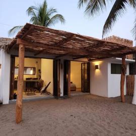 Exclusiva Casita frente al mar, hotel in Barra de Potosi