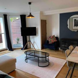 Stunning apartment by The Leas, West End, ξενοδοχείο σε Kent