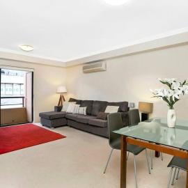 BAR09- 1 bedroom unit In Heart of Cremorne