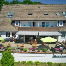 Hotel Waldrausch, hotel en Hahnenklee-Bockswiese