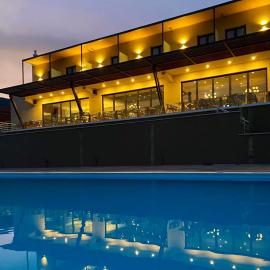 AKROTHEA suites & lounge, hotel Trípoliban