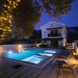Villa Galaxy, hotell i Dalyan