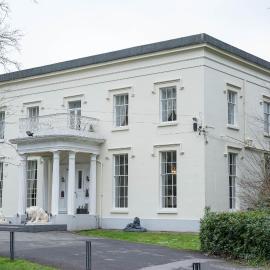 RainHill Hall Hotel, hotel u gradu Rainhill
