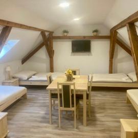 Apartmán Pod Zámkem โรงแรมในโมราฟสกี ครุมลอฟ