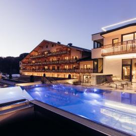 Hotel habicher hof - Your 4-Star Superior Wellness Hideaway