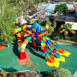 Camping Le Paradis Carcans Lacanau, hotel u gradu Karkan