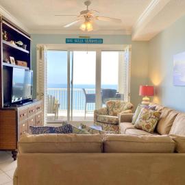 Island Royale P103 by ALBVR - Beachfront Penthouse living at its best - Gorgeous views, hotell sihtkohas Gulf Shores