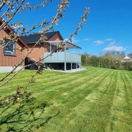 Family-friendly house close to Aarhus، فندق في Galten