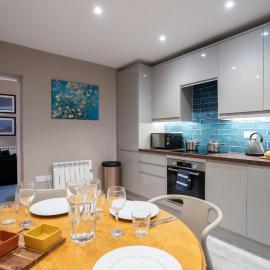 Spacious Home with Outstanding Views by LetMeStay, hotel din Ambleside