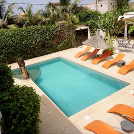 Riad côté jardin, hotel din Saly Portudal